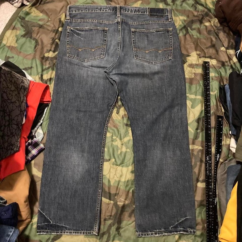 American eagle relaxed fit bootcut jeans Vtg y2k grunge size 38/28.5‎